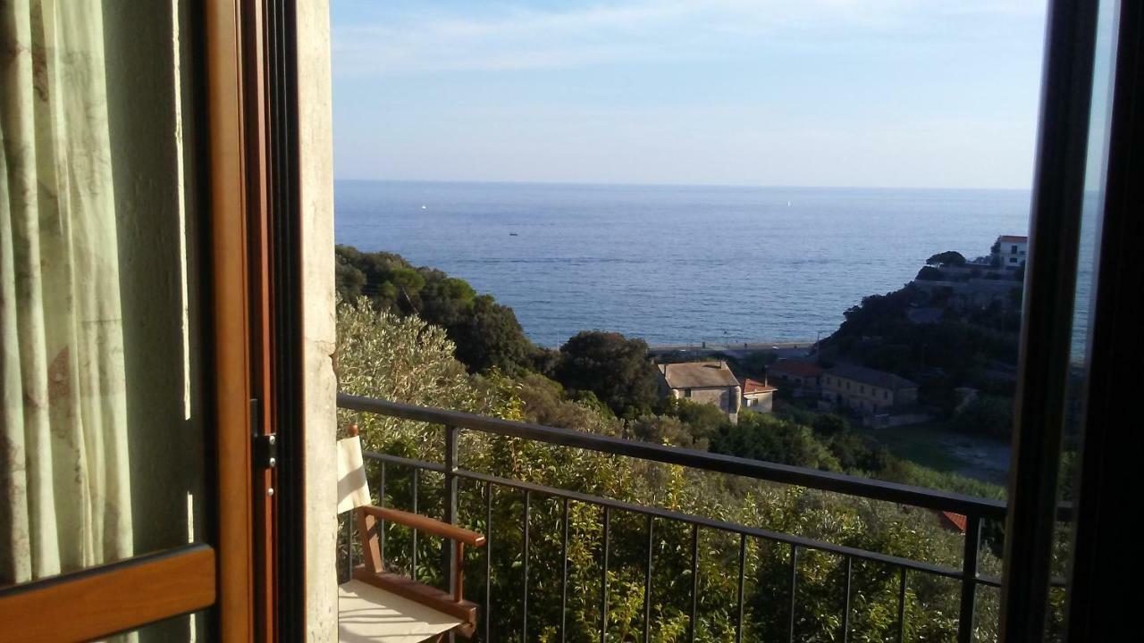 Il Capriolo Bed & Breakfast เชลเล ลีกูเร ภายนอก รูปภาพ